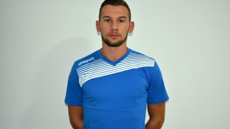 Tsvetelin Chunchukov signed a contract  with Slavia Sofia.